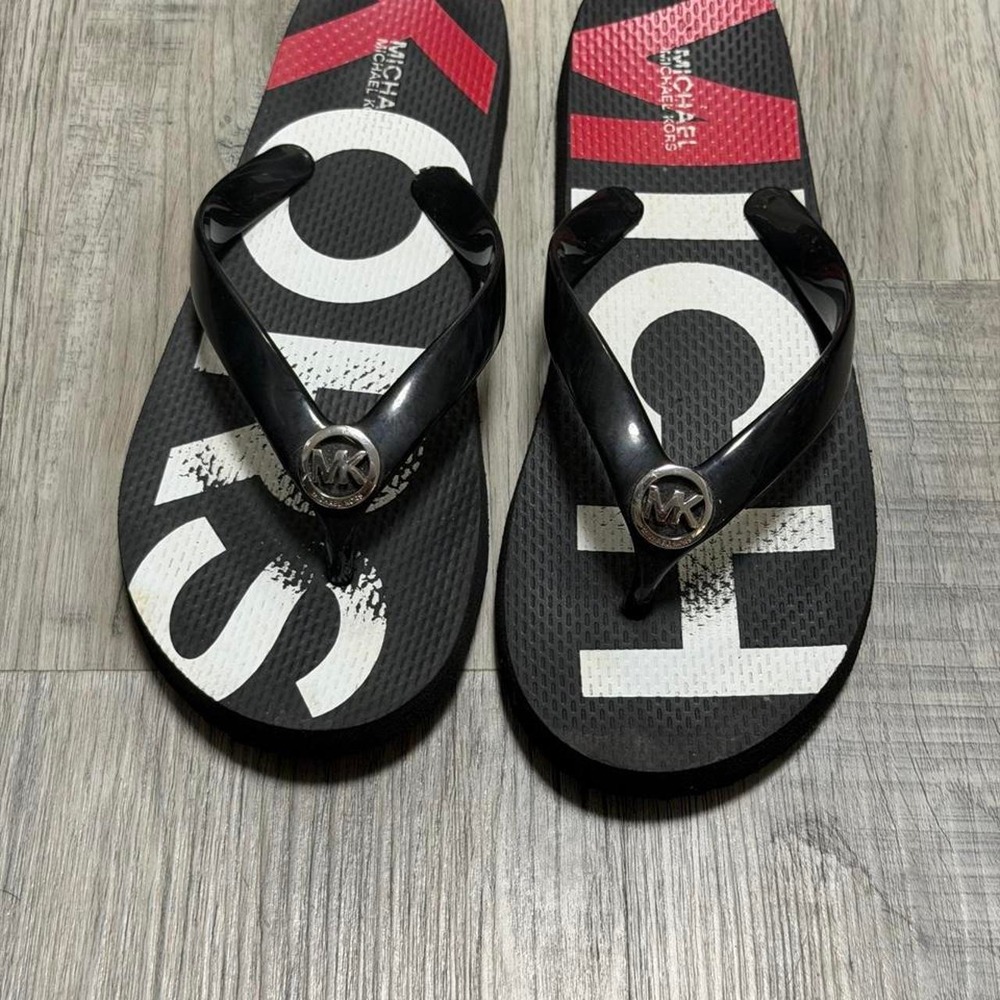 Michael Kors Flip Flops Women Size 7
